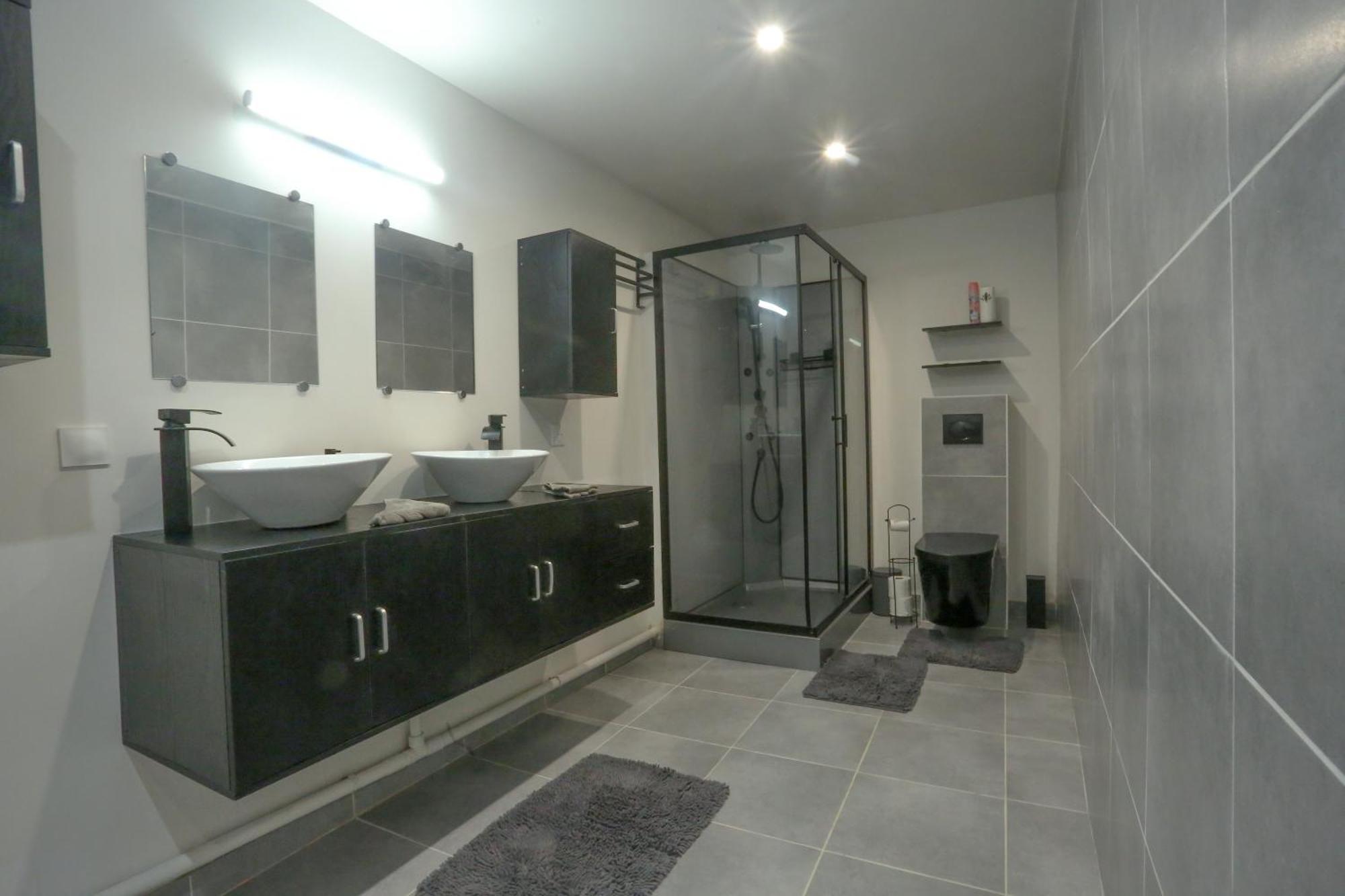 Elegant Appartement Bord De Seine مونتراو-فاولت-يون المظهر الخارجي الصورة
